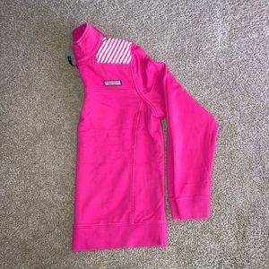 Vineyard Vines sweater